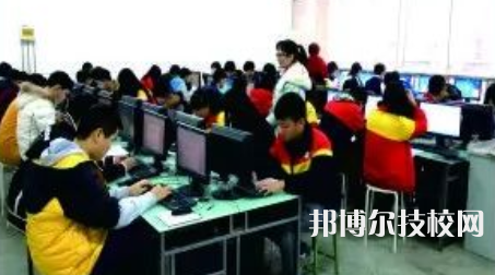四川2022年哪所計(jì)算機(jī)學(xué)校就業(yè)最好