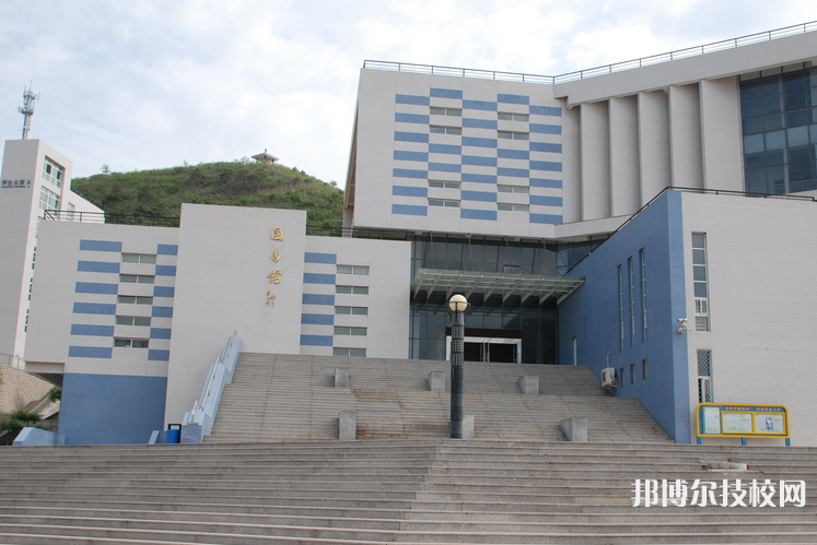 承德技師學(xué)院2022年報(bào)名條件、招生要求、招生對(duì)象