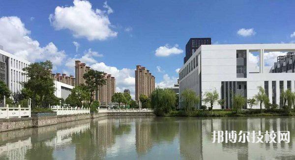 江蘇2022年初中畢業(yè)如何讀中專(zhuān)