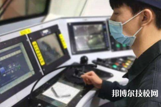 浙江2022年初中生學軌道交通學校怎樣