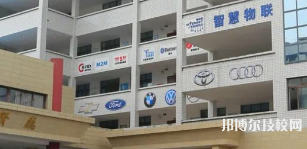 四川2022年讀計(jì)算機(jī)學(xué)校有前途嗎