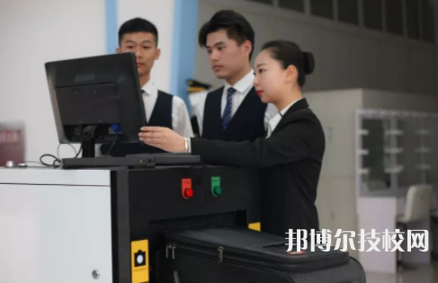 浙江2022年初中生能考軌道交通學(xué)校嗎