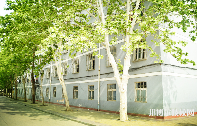 中鐵山橋集團(tuán)高級(jí)技工學(xué)校2022年招生辦聯(lián)系電話