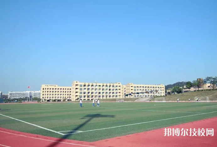 唐山公路技工學(xué)校2022年招生辦聯(lián)系電話