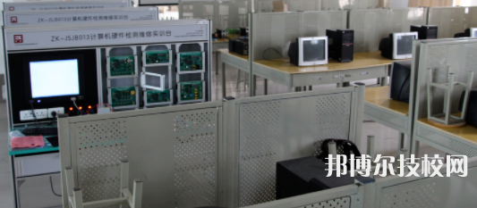 四川2022年計(jì)算機(jī)學(xué)校什么專業(yè)好