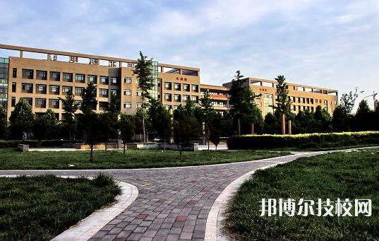 河北機(jī)電技工學(xué)校地址在哪里