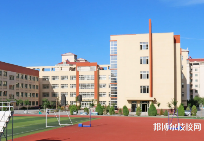 貴州2022年中專學(xué)什么好找工作