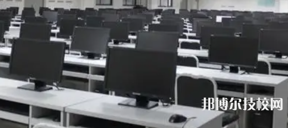 四川2022年讀計(jì)算機(jī)學(xué)校學(xué)什么有前途