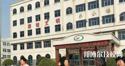 貴州2022年中專和大專哪個好
