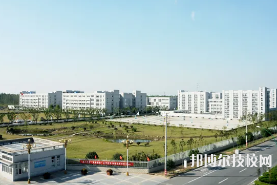 貴州2022年中專讀多少年