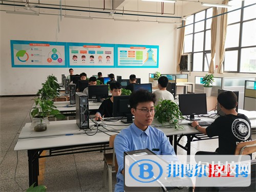 四川科華高級技工學校2022年有哪些專業(yè)