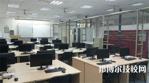 四川2022年讀計(jì)算機(jī)學(xué)校學(xué)什么專業(yè)好