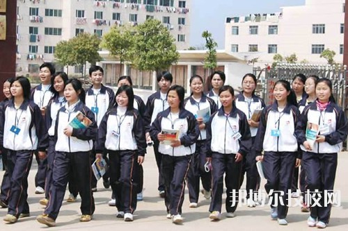 來賓職業(yè)教育中心學(xué)校2023年怎么樣、好不好