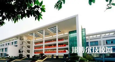 重慶2022年中專生怎么參加普通高考