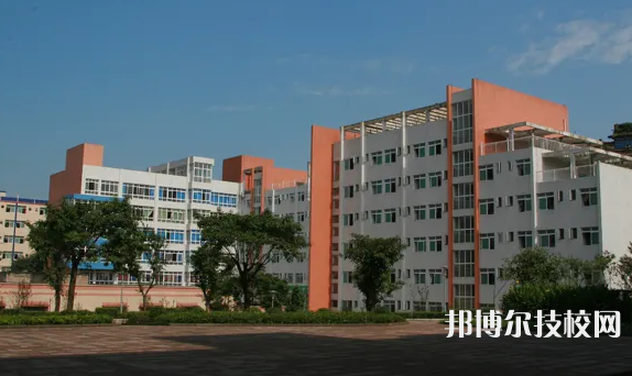 重慶2022年怎么考中專