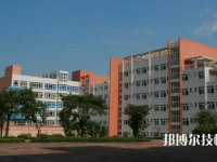 重慶2022年上中?？梢钥即髮W嗎