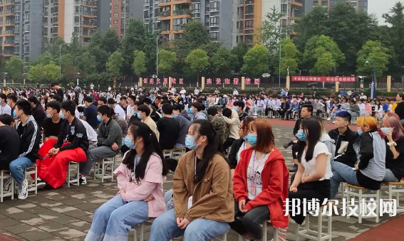 重慶2022年技校算中專嗎