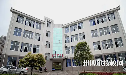 重慶2022年初中沒畢業(yè)可以上中專嗎