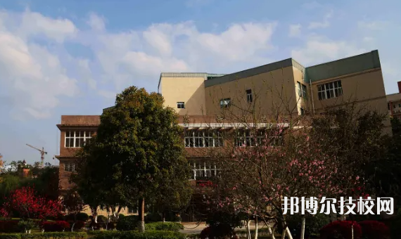 重慶2022年初中沒(méi)讀完可以讀中專嗎