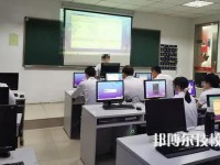 成都2022年初中生學(xué)計(jì)算機(jī)學(xué)校怎樣