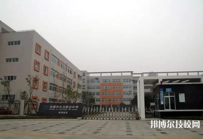 成都2022年初中生可以學(xué)計算機(jī)學(xué)校嗎