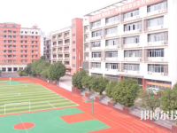 重慶2022年中專和高中的區(qū)別