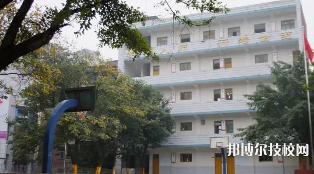 重慶2022年哪個(gè)護(hù)理學(xué)校學(xué)技術(shù)好