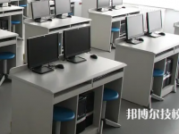 四川2022年計(jì)算機(jī)學(xué)校與中專哪個(gè)好