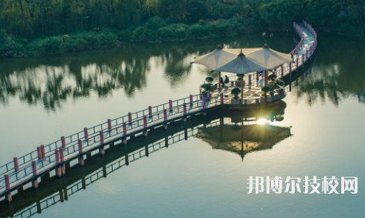 四川2022年中專計算機學(xué)校哪個好