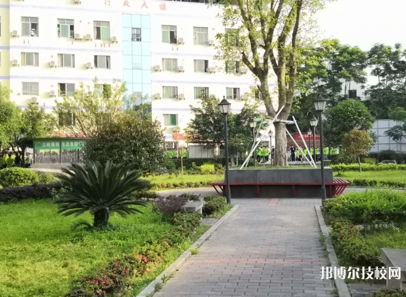 重慶2022年學(xué)什么護(hù)理學(xué)校好