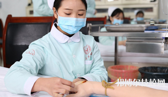 重慶2022年現(xiàn)在什么護(hù)理學(xué)校好