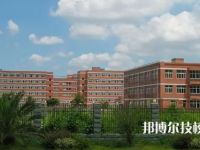 四川2022年哪家職業(yè)技術(shù)計(jì)算機(jī)學(xué)校好