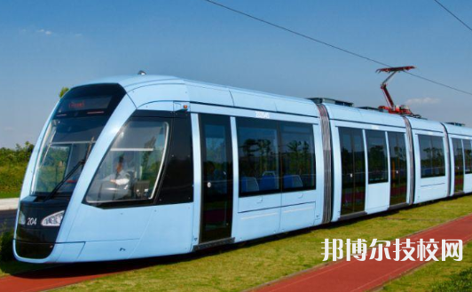 四川2022年哪里的技工計(jì)算機(jī)學(xué)校好