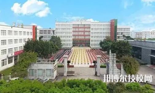 四川2022年哪里有好的計算機學校
