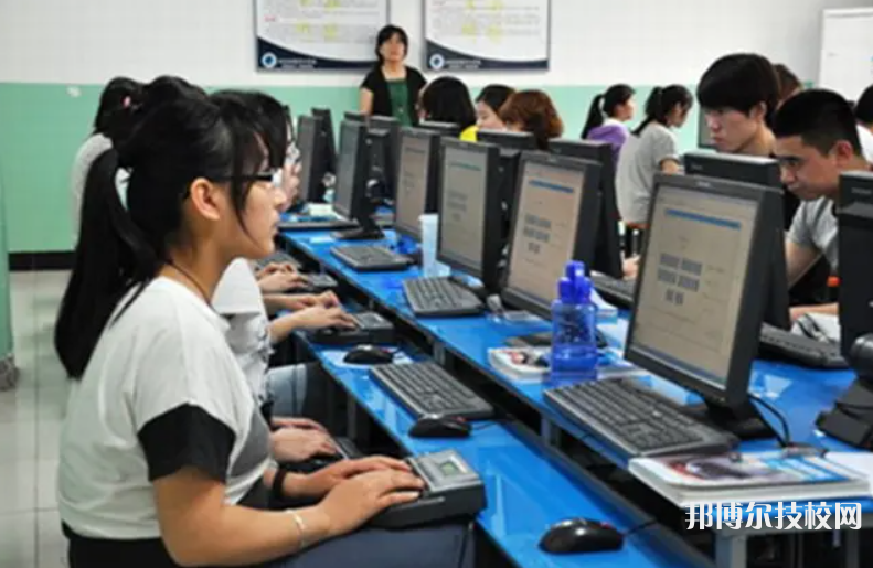  河北2022年中專學校可以學什么