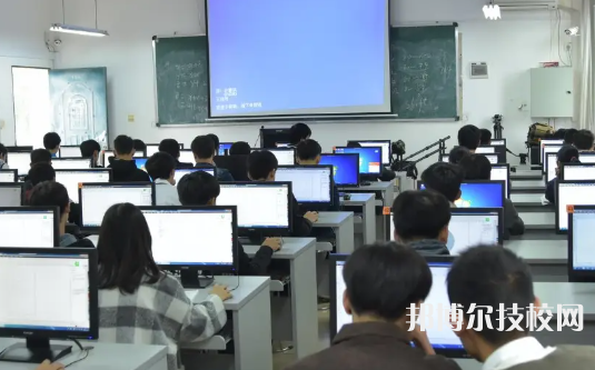 四川2022年職業(yè)技術(shù)計(jì)算機(jī)學(xué)校什么專業(yè)好