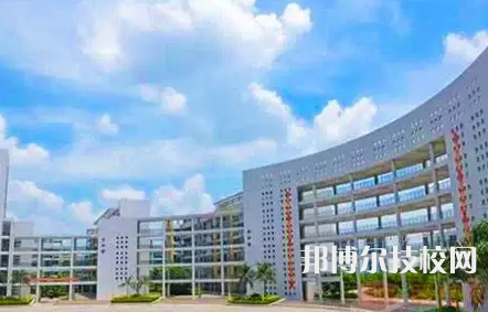 四川2022年現(xiàn)在上計(jì)算機(jī)學(xué)校學(xué)什么好