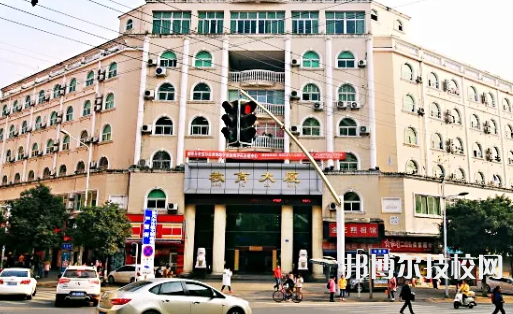 四川2022年中職計(jì)算機(jī)學(xué)校學(xué)什么專業(yè)好