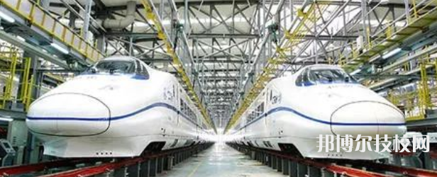 浙江2023年男生讀軌道交通學(xué)校學(xué)什么專業(yè)好