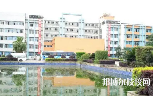 重慶第二農業(yè)學校2023年地址在哪里
