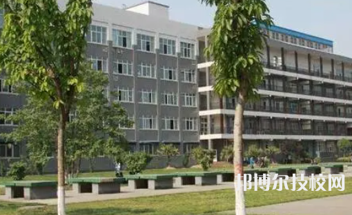 重慶紡織技工學校2023年地址在哪里