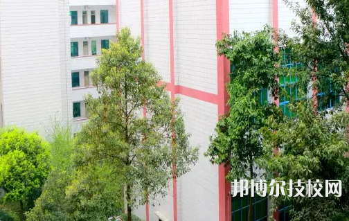 重慶公共衛(wèi)生學(xué)校2023年怎么樣、好不好
