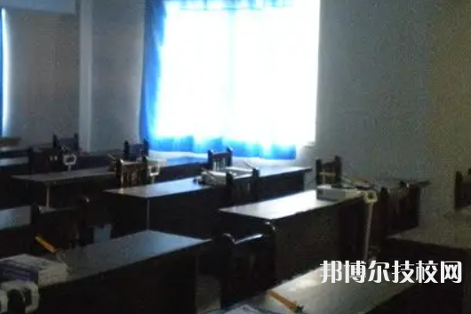 平昌成人中等專業(yè)學(xué)校