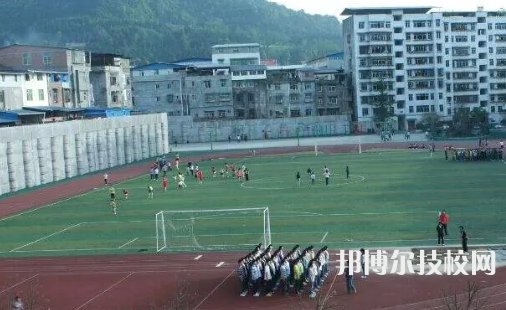巴中恩陽區(qū)職業(yè)中學(xué)2023年學(xué)費、收費多少