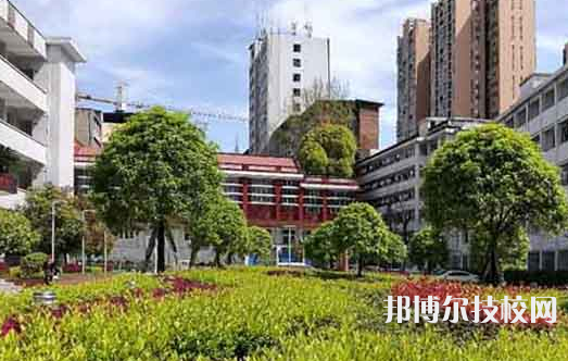 四川電子商務(wù)學(xué)校2023年怎么樣、好不好