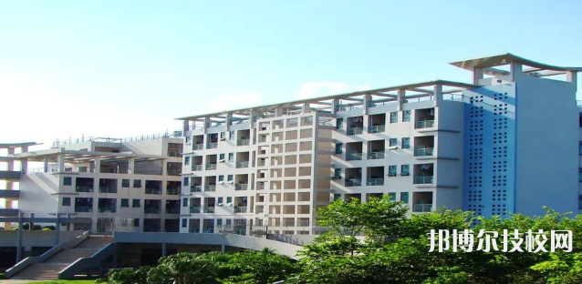 龍江職業(yè)技術(shù)學(xué)校2022年宿舍條件