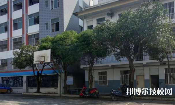 百色工程職業(yè)技術學校2023年網(wǎng)站網(wǎng)址