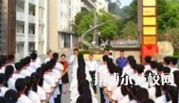 廣西右江民族商業(yè)學(xué)校2023年招生辦聯(lián)系電話