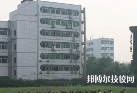 武漢技師學(xué)院2023年招生錄取分?jǐn)?shù)線