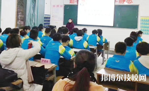 南昌理工技工學(xué)校2023年招生錄取分數(shù)線